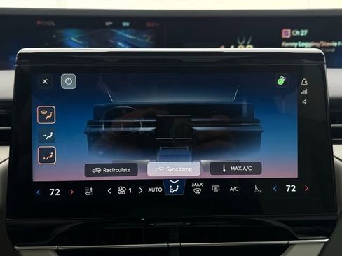 New 2026 Lincoln Nautilus Reserve w/ Jet Appearance Package image 37