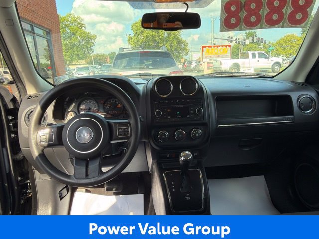 Used 2017 Jeep Patriot Sport w/ Power Value Group FWD image 11