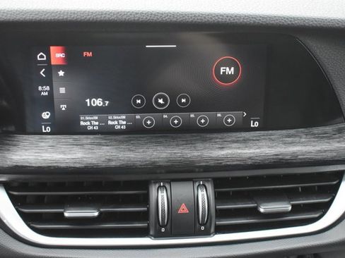 Used 2023 Alfa Romeo Stelvio Sprint RWD image 25