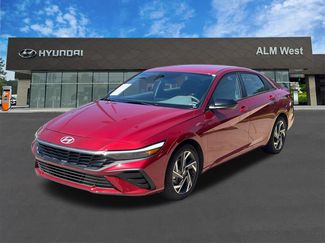 Used 2025 Hyundai Elantra Sport FWD video 1