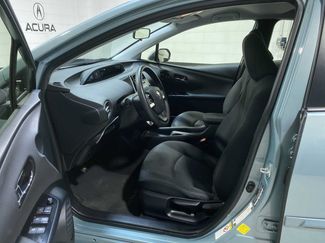 Used 2016 Toyota Prius Two FWD video 2