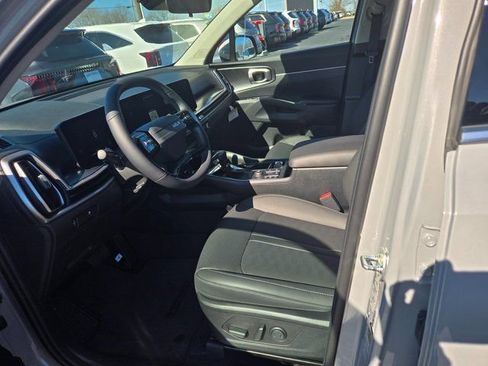 New 2026 Kia Sorento S FWD image 6