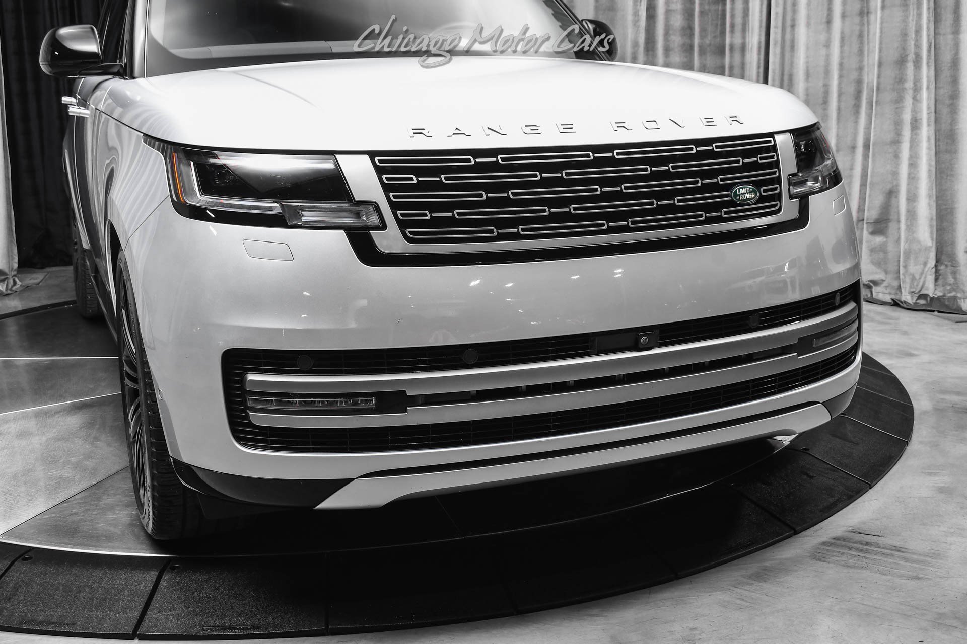 Used 2024 Land Rover Range Rover SE AWD/4WD image 50