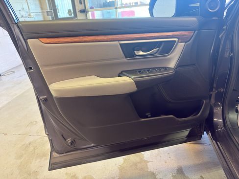 Used 2017 Honda CR-V EX image 15
