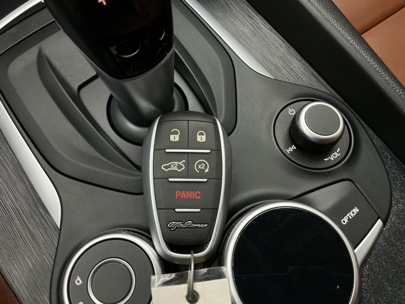 Used 2019 Alfa Romeo Giulia RWD image 42