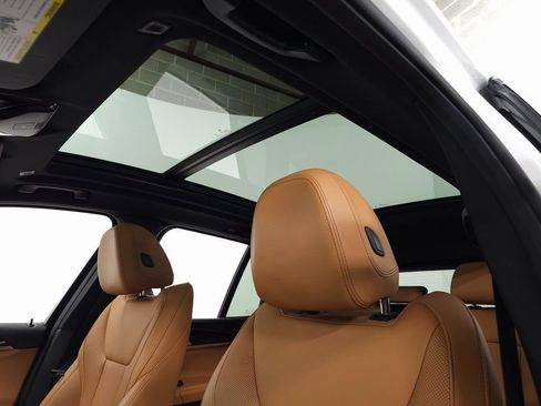 Used 2024 BMW X3 xDrive30i w/ Convenience Package image 18