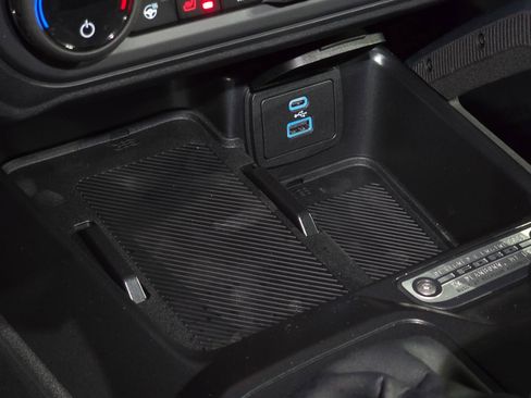 New 2025 Ford Bronco Badlands image 29