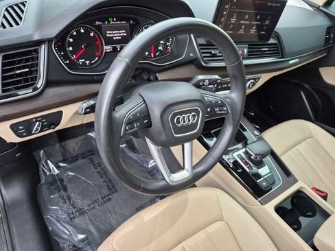 Certified 2023 Audi Q5 2.0T Premium w/ Convenience Package AWD/4WD image 11