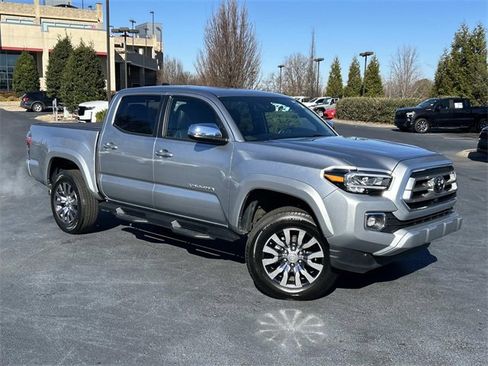 Used 2023 Toyota Tacoma Limited image 2