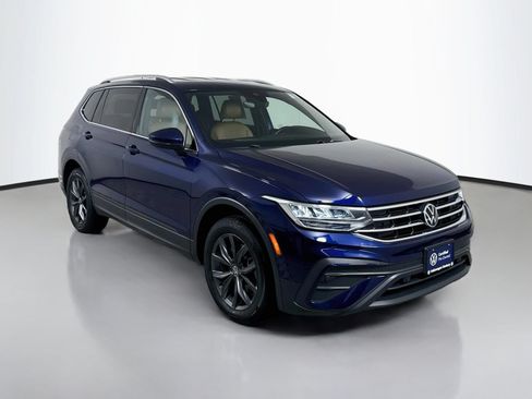 Certified 2022 Volkswagen Tiguan SE AWD/4WD image 7