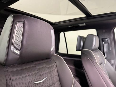 New 2026 Cadillac Escalade V w/ LPO, ONYX Package image 70