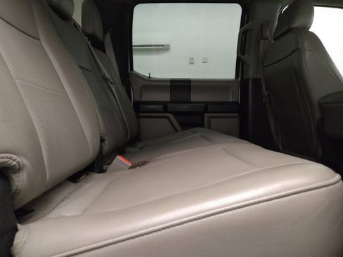 Used 2018 Ford F150 XL w/ Equipment Group 101A Mid RWD image 19