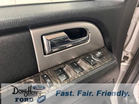 Used 2017 Ford Expedition EL Limited RWD image 21
