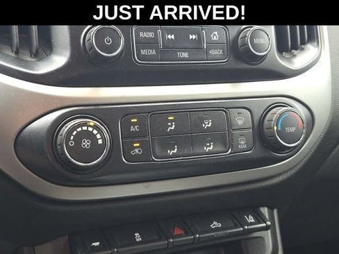 Used 2016 Chevrolet Colorado LT w/ LT Convenience Package RWD image 15