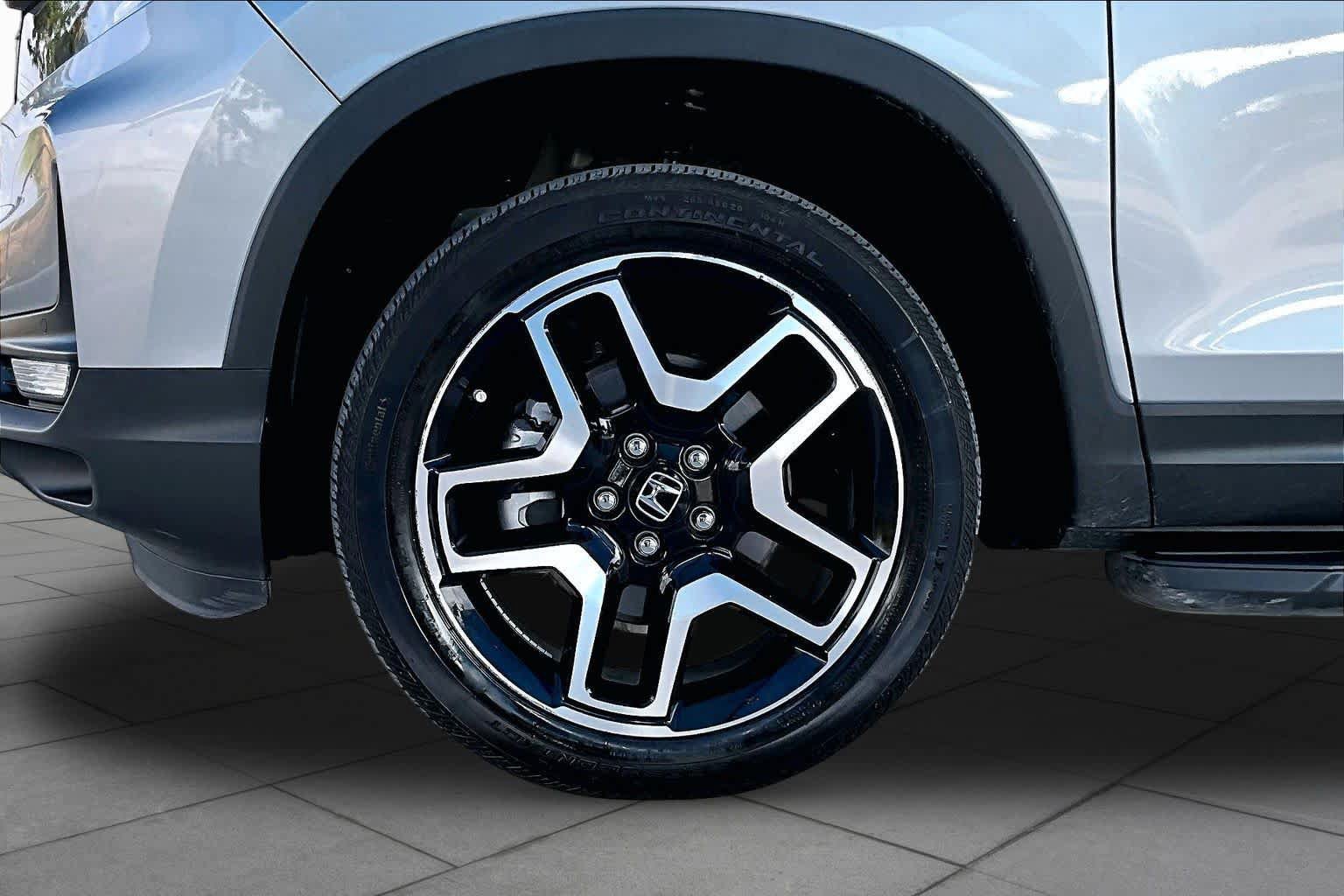 Used 2023 Honda Passport Elite image 10