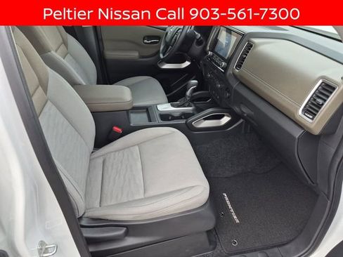 Certified 2023 Nissan Frontier SV w/ Technology Package image 10