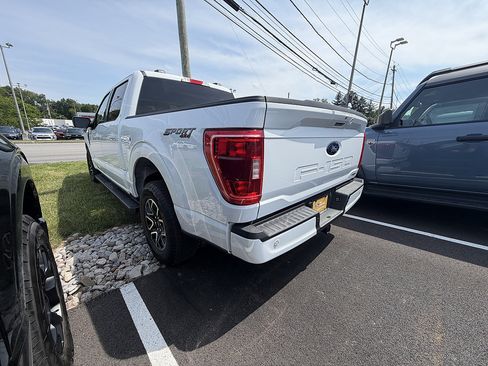 Certified 2022 Ford F150 XLT w/ Equipment Group 302A High AWD/4WD image 4