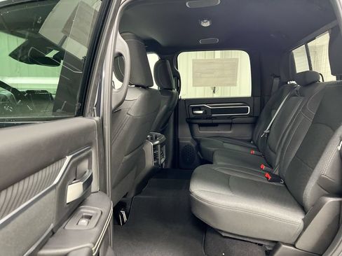 New 2026 RAM 2500 Big Horn AWD/4WD image 23