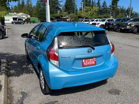 Used 2016 Toyota Prius C Four FWD image 9