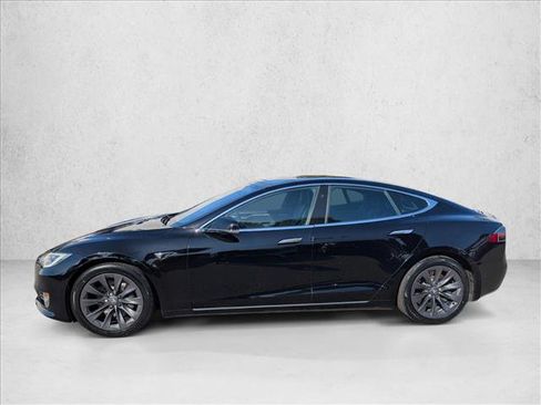 Used 2020 Tesla Model S Long Range AWD/4WD image 9