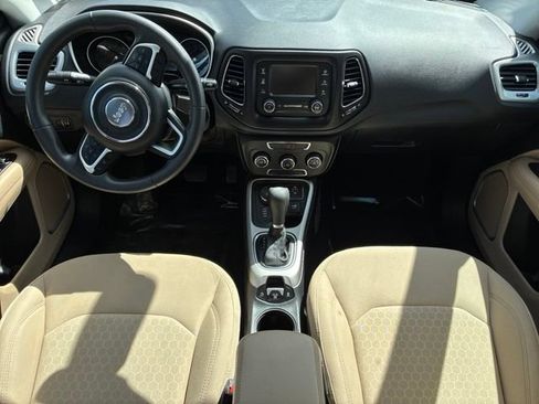 Used 2018 Jeep Compass Sport AWD/4WD image 8