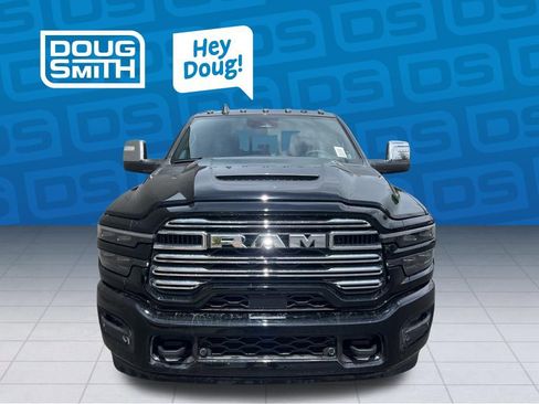 New 2025 RAM 2500 Laramie w/ Sport Appearance Package AWD/4WD image 8
