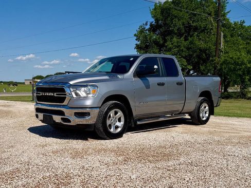 Used 2019 RAM 1500 Tradesman AWD/4WD image 2