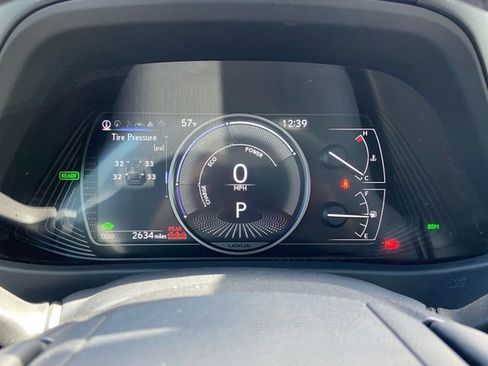 Certified 2023 Lexus UX 250h AWD w/ Accessory Package (Z2) image 18