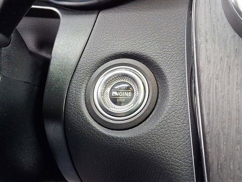 Used 2022 Mercedes-Benz GLC 300 GLC 300 image 27