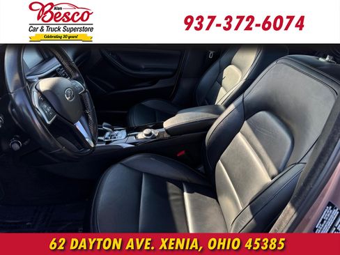 Used 2018 INFINITI QX30 Premium image 10