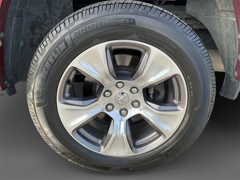 Used 2021 RAM 1500 Laramie image 8