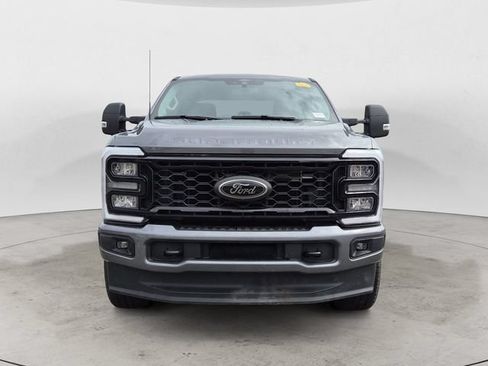 Certified 2025 Ford F250 XLT w/ Black Appearance Package AWD/4WD image 2