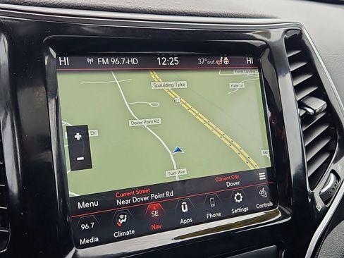 Used 2020 Jeep Cherokee Limited image 17