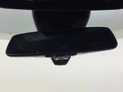 Used 2023 BMW i4 eDrive40 w/ Premium Package image 36