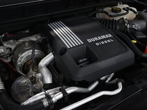 Used 2023 Chevrolet Silverado 1500 High Country w/ High Country Premium Package RWD image 28