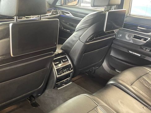 Used 2018 BMW M760i xDrive w/ Luxury Rear Seating Package AWD/4WD image 23