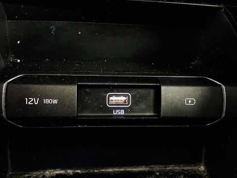 Used 2021 Kia Telluride S image 25