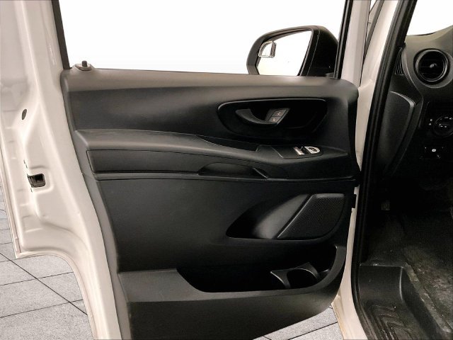 Used 2020 Mercedes-Benz Metris image 22