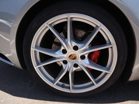 Used 2017 Porsche 911 Carrera S RWD image 15