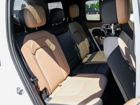 New 2026 Land Rover Defender 110 V8 AWD/4WD image 42