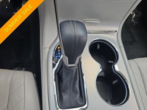 Certified 2018 Jeep Grand Cherokee Summit AWD/4WD image 20