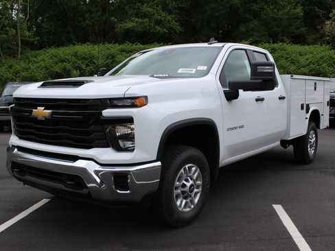 New 2026 Chevrolet Silverado 2500 W/T w/ WT Convenience Package AWD/4WD image 2