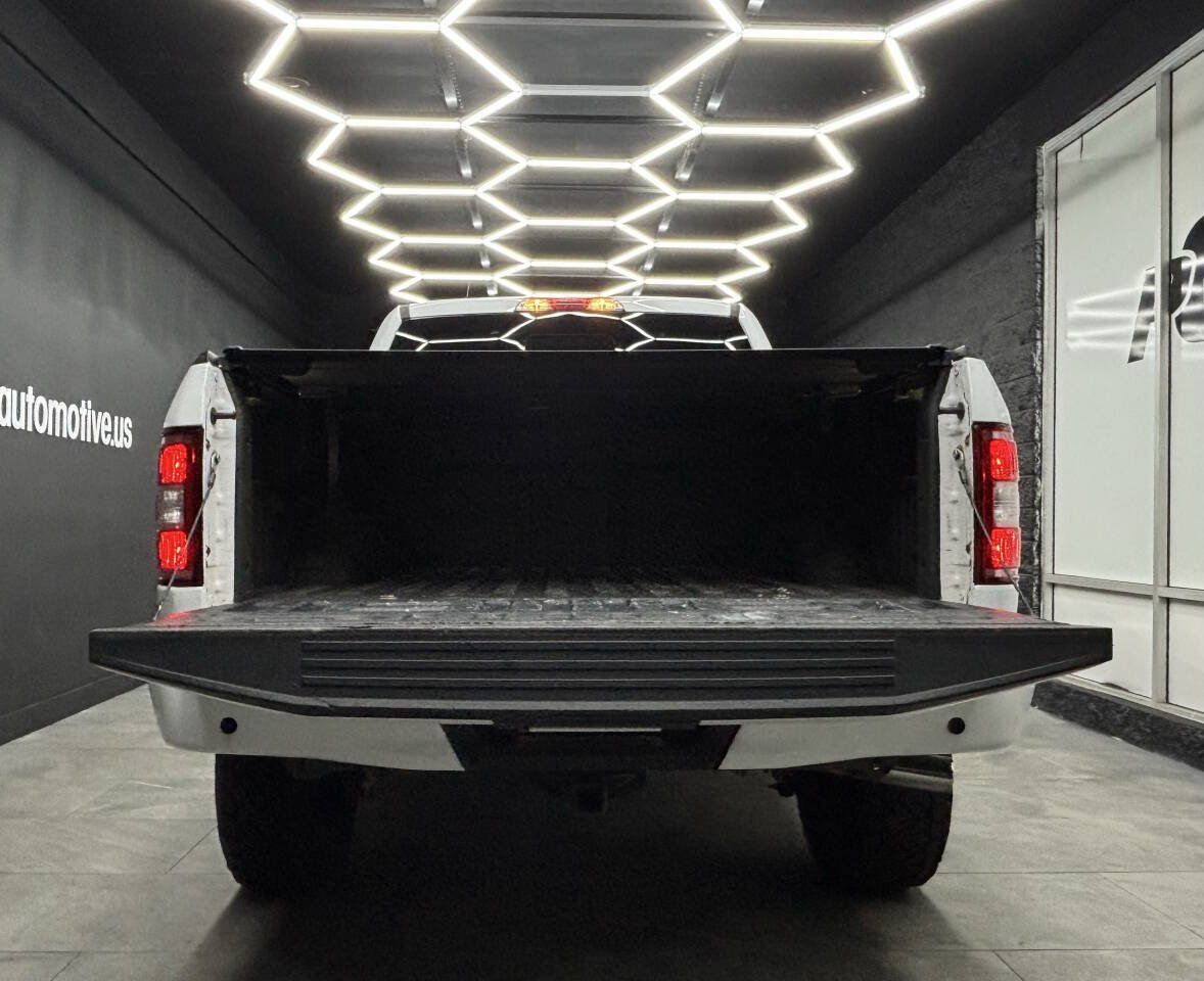 Used 2018 Ford F150 XLT w/ Equipment Group 302A Luxury RWD image 10