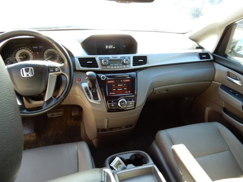 Used 2016 Honda Odyssey EX-L image 18