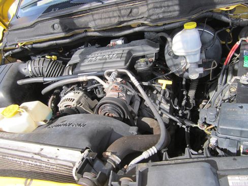 Used 2005 Dodge Ram 1500 Truck SLT w/ Rumblebee Group image 17