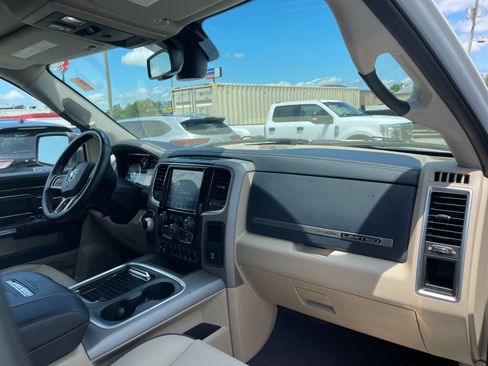 Used 2018 RAM 1500 Limited AWD/4WD image 17