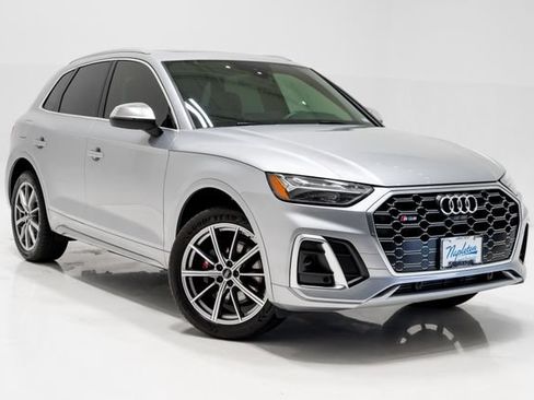 Used 2023 Audi SQ5 Premium Plus w/ Premium Plus Package AWD/4WD image 5