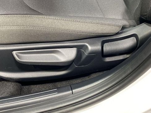 New 2026 Kia K4 LXS image 14