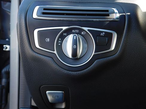 Used 2019 Mercedes-Benz C 300 4MATIC Sedan w/ Multimedia Package image 27