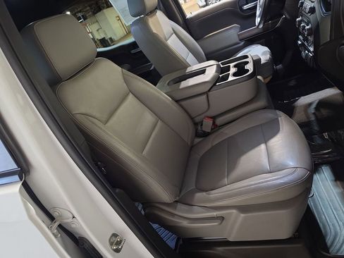 Used 2019 Chevrolet Silverado 1500 LT w/ All-Star Edition image 24